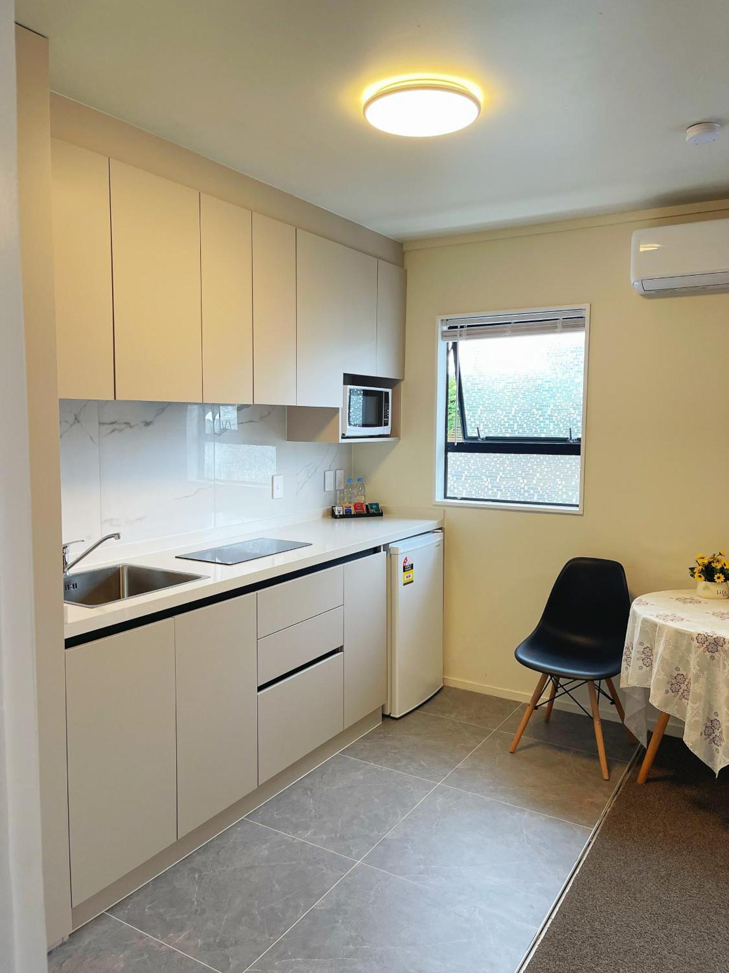 Summer Inn Motel Orewa Zewnętrze zdjęcie